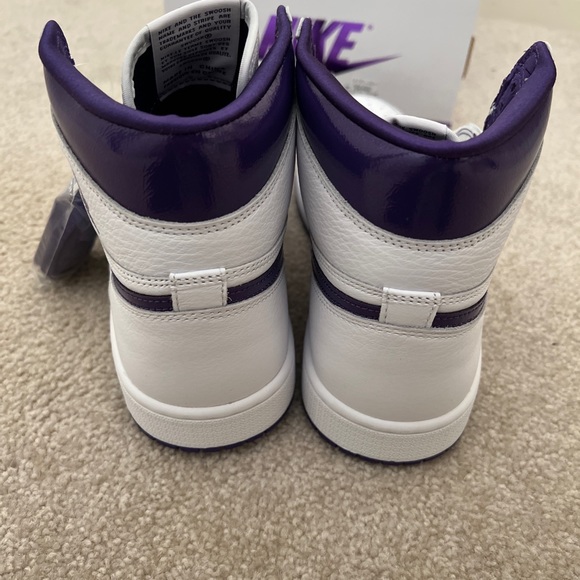 Nike Air Jordan 1 Retro High Shoes Court Purple Womens Sz 10 Mens 8.5 CD0461-151 - Picture 3 of 5